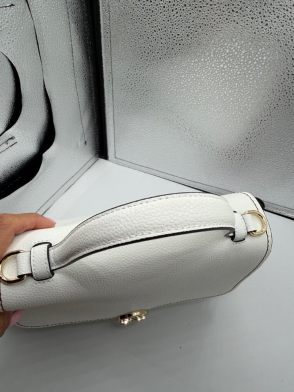 CROMIA LEATHER HANDBAG - Picture 6 of 14